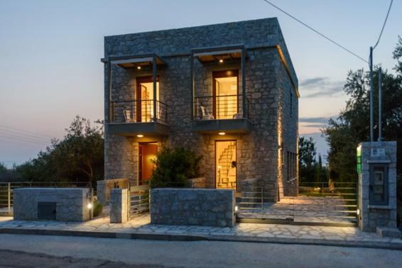 Thelgi Vila Calamata Exterior foto
